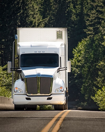 Truck-Shipping-Freight-to-fulfill-role-of-3PL